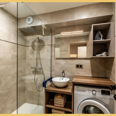 La Petite Ourse I Meuble Appartement *